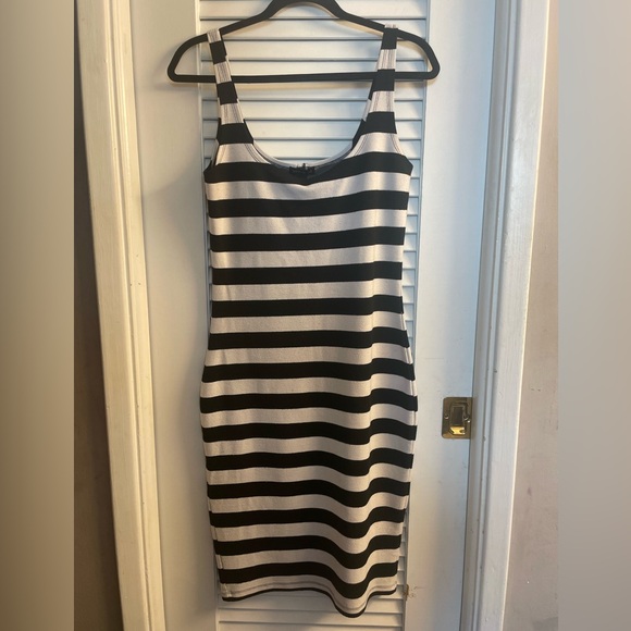 Cotton On MIDI Body Con Tank Dress, Accent Back Stitching, to Back Slit Size L - Picture 3 of 7